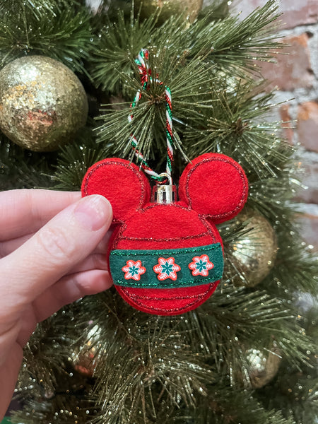 Christmas Bulb Feltie