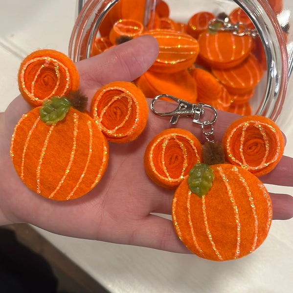 Pumpkin Felties Pin/bag charm